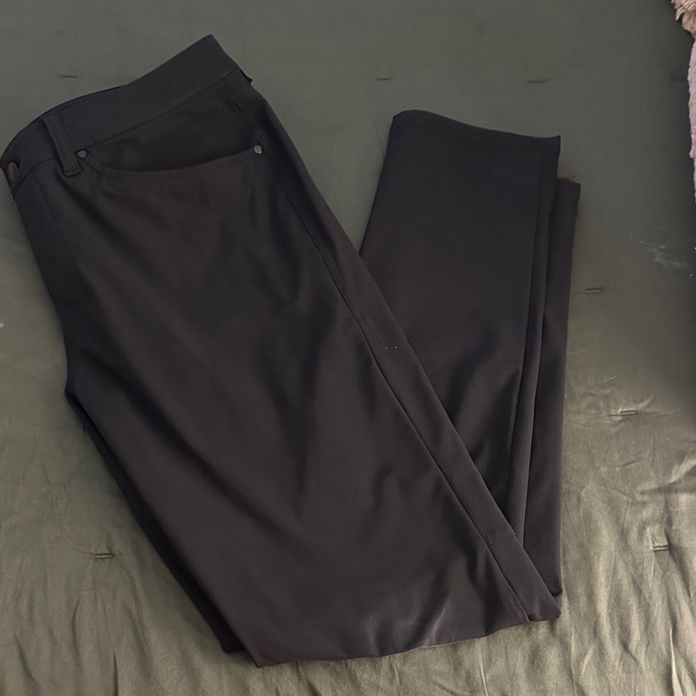 Lululemon Athletica Men's Black Dress Pants